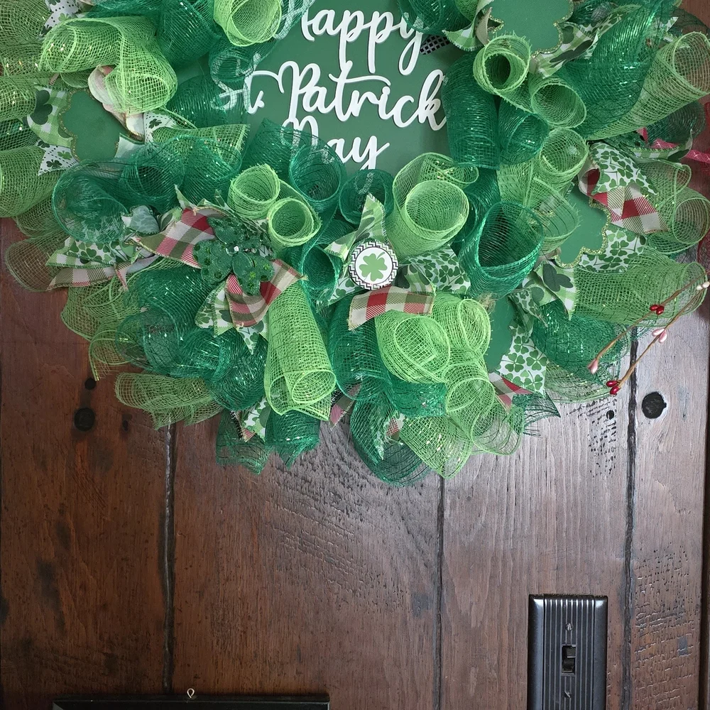 Green St. Patrick's Day Wreath